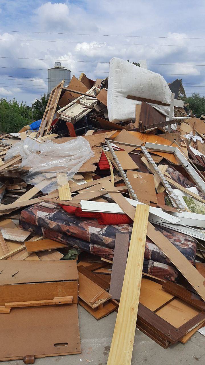 odbiór starych mebli w Warszawie 