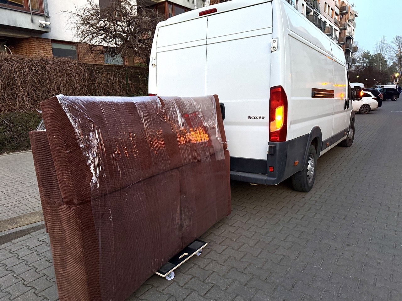 wywóz starej wersalki w warszawie 